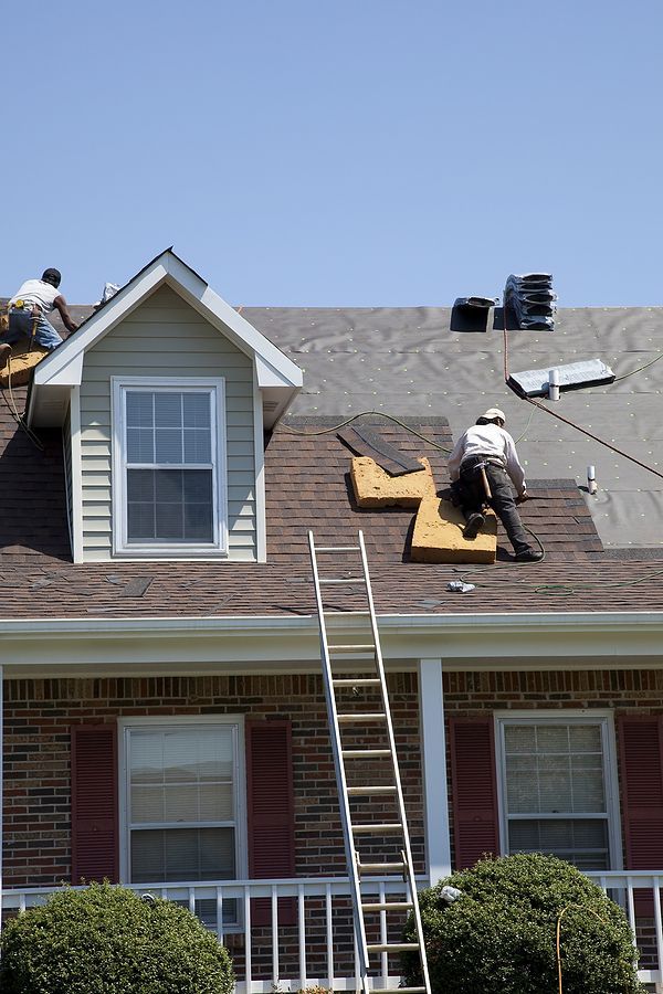 how long does a roof last in Vancouver? Roof Lifespan Guide